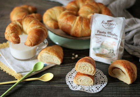 Croissant con burro vegetale | Pasta Madre Essiccata