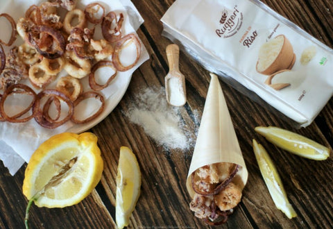 Frittura di riso (cuoppo calamari e cipolle)