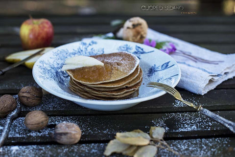 Pancake Vegan con farina di Teff e pere