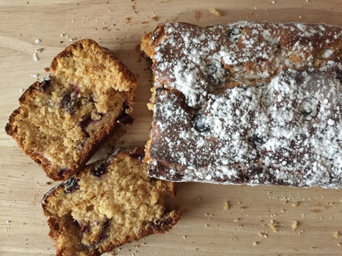 Plumcake alla quinoa con uva fragola