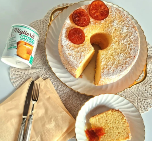 Chiffon cake all'arancia super soffice: ricetta con lievito Migliora® Dolci